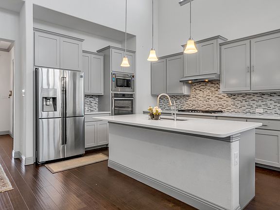 5th image of 4417 Garnet Jade Dr