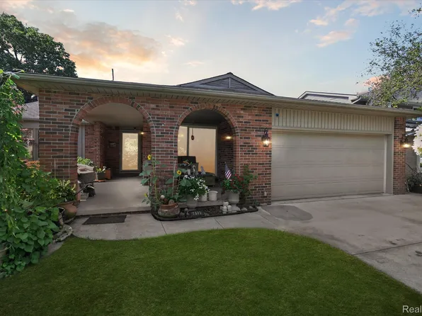 44131 Westminister Way, Canton, MI 48187