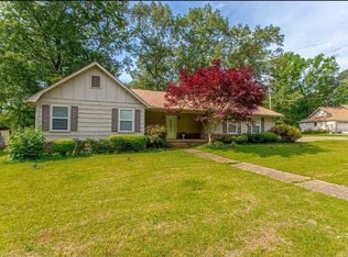2201 S Fox Trl, Benton, AR 72019