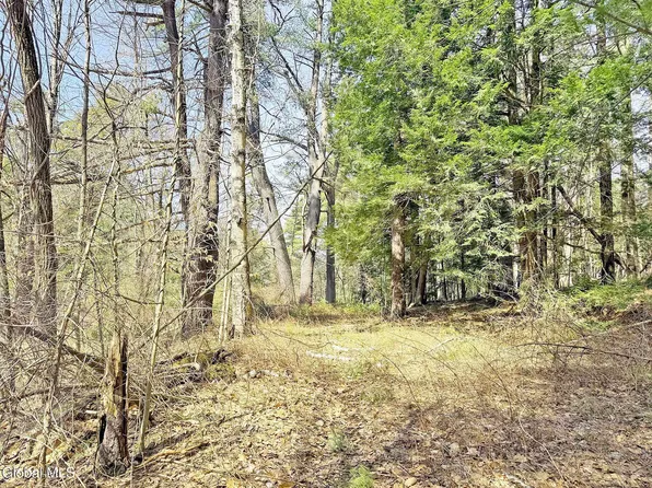 622 Luzerne Road, Queensbury, NY 12804