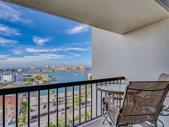 4th image of 400 Island Way APT 1403