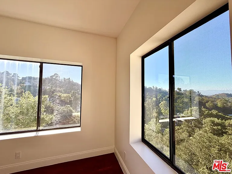 2013 Cyprean Dr — Photo 22