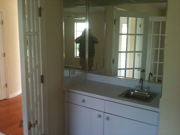 5th image of 12827 SW Pembroke Cir S