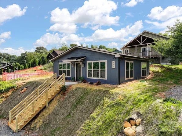 177 Carsen Loop, Waynesville, NC 28785