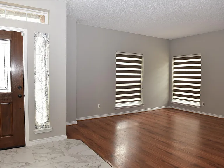 2822 Grants River Cir — Photo 4