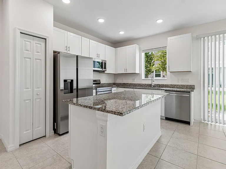 34214 Cinder Way — Photo 27