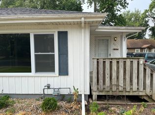 2320 W Ayres Ave, Peoria, IL 61604