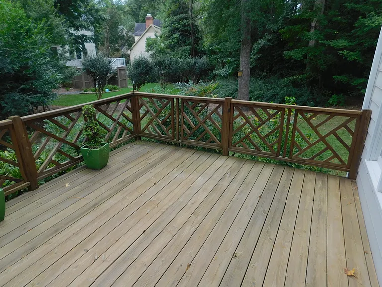106 Southbank Dr — Photo 13
