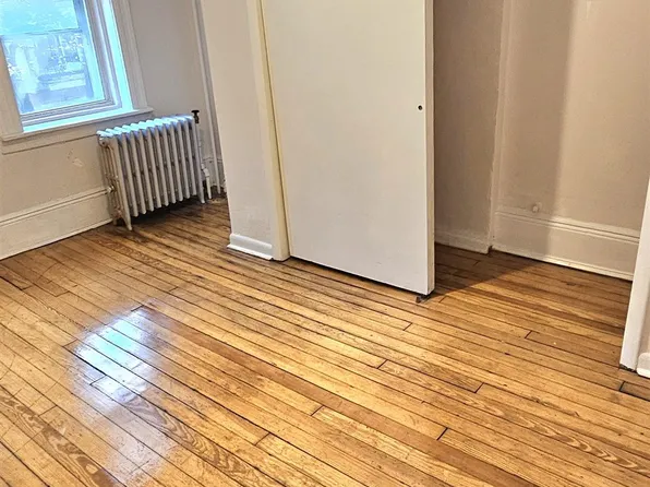 327 Jackson Street image 22 of 47