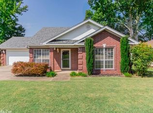 1211 Melrose Dr, Jacksonville, AR 72076