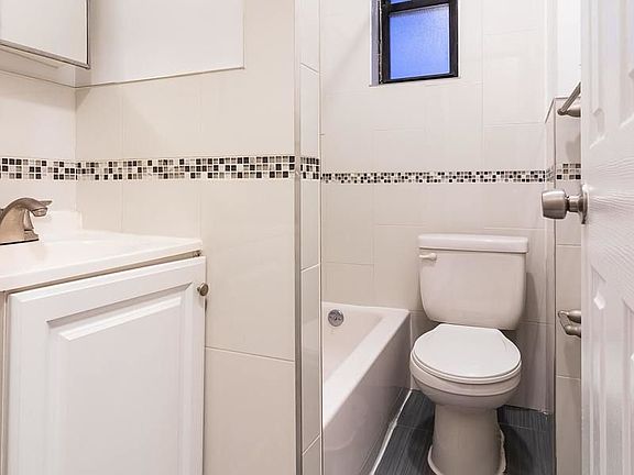4th image of 265 W 146th St APT 10
