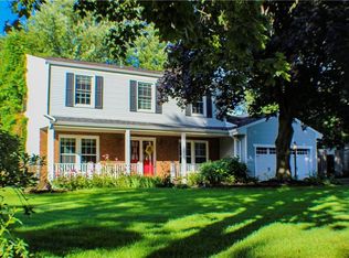 30 Park Rd, Pittsford, NY 14534