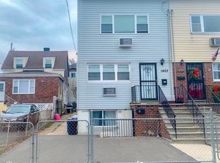 1453 Shore Dr, Bronx, NY 10465