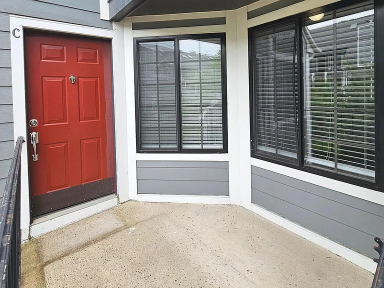 7009 Birkenhead Pl #8C — Photo 2