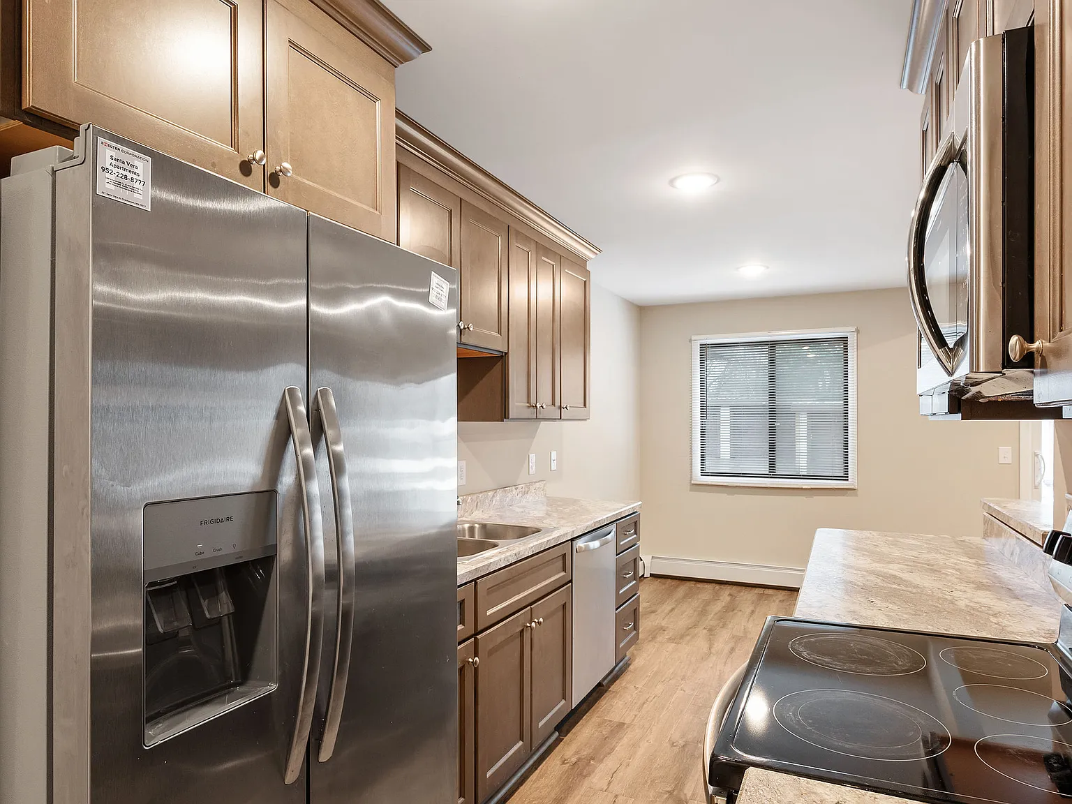 Santa Vera Apartments — Photo 4