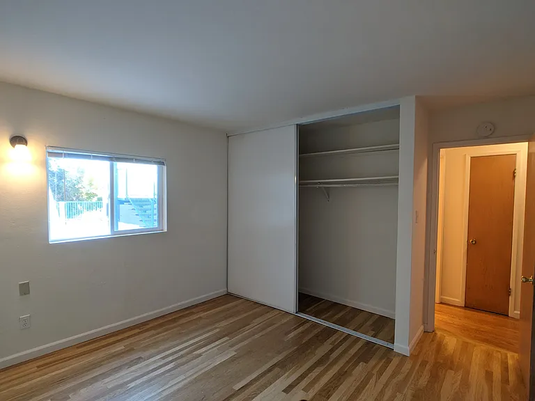 2534 Benvenue Ave — Photo 19