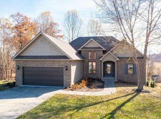 466 Grovemont Pl, Piney Flats, TN 37686