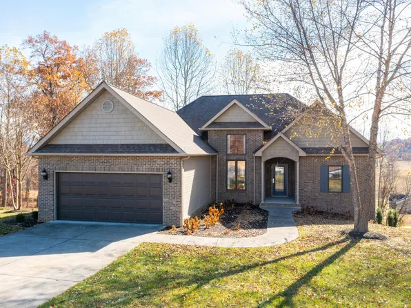 466 Grovemont Pl, Piney Flats, TN 37686