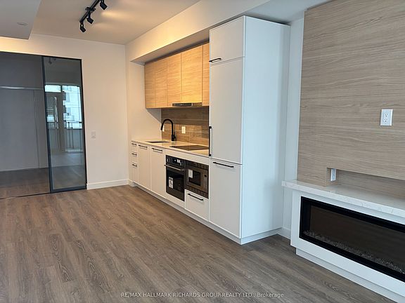 5th image of 1050 Eastern Ave #535