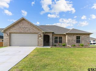 114 Rose Row Ln, Winona, TX 75792