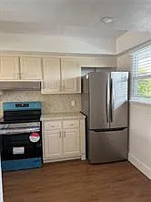 2 bed, 2.0 bath, 975 sqft, $1,975 — Photo 3