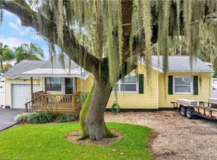 1530 Crescent Dr, Sebring, FL 33870