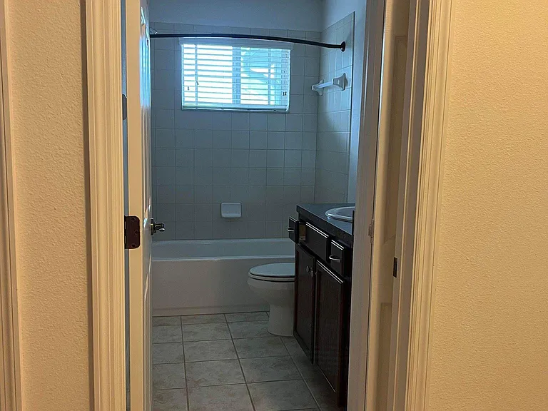 Master Bathroom with Tub & Shower Combo