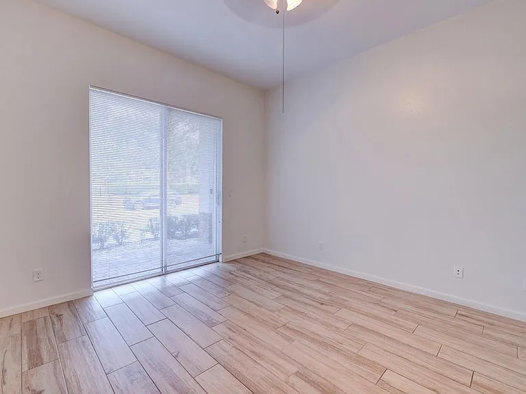 10560 SW Stephanie Way #1102 — Photo 13