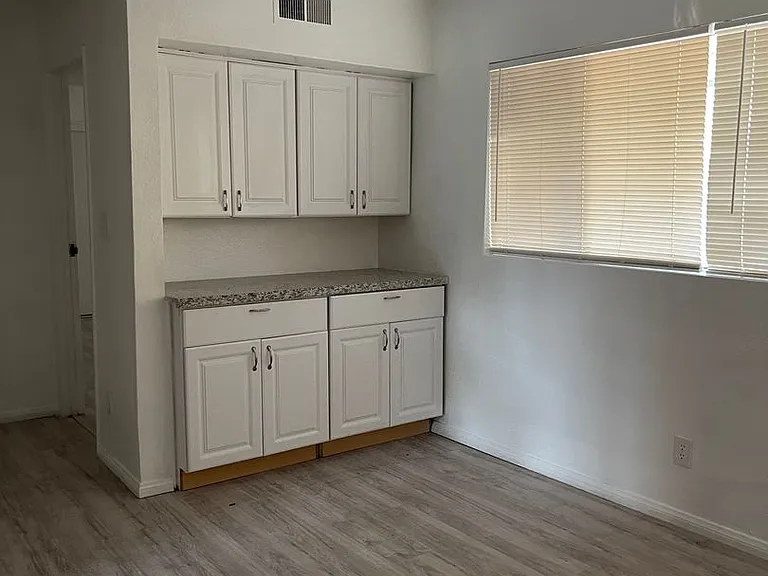 1395 N Pennsylvania Ave — Photo 23