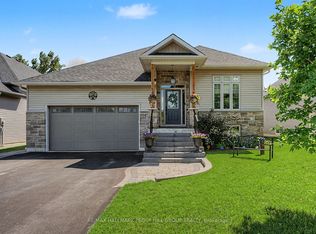 2967 Earl St, Innisfil, ON L9S3E2