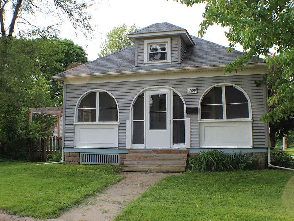 1st image of 1928 H St