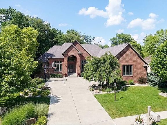 3rd image of 10576 Madison Brooks Dr