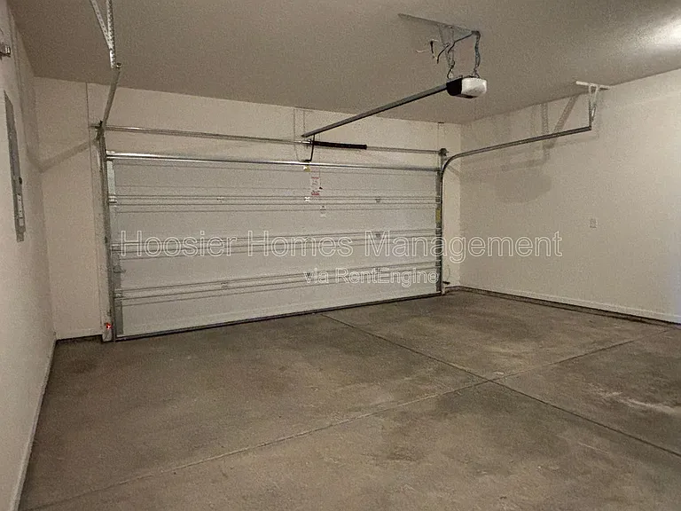 640 N Grant St — Photo 14