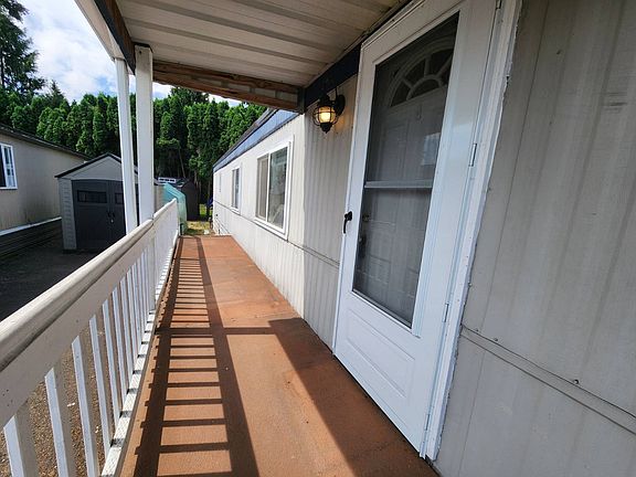 2nd image of 620 SE 2nd Ave Unit 24