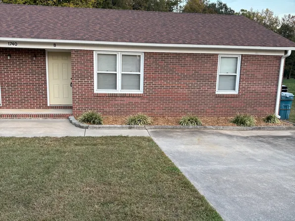 1740 Flat Rock Rd #B, China Grove, NC 28023