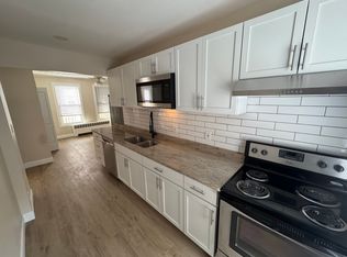 646 Summer St APT 1, Manchester, NH 03103