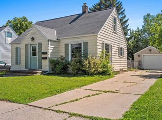 2214 N Division St, Appleton, WI 54911