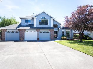 21988 NE Lachenview Ln, Fairview, OR 97024