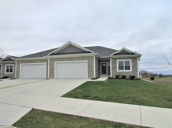 958 Meadow Ln, Marengo, IL 60152