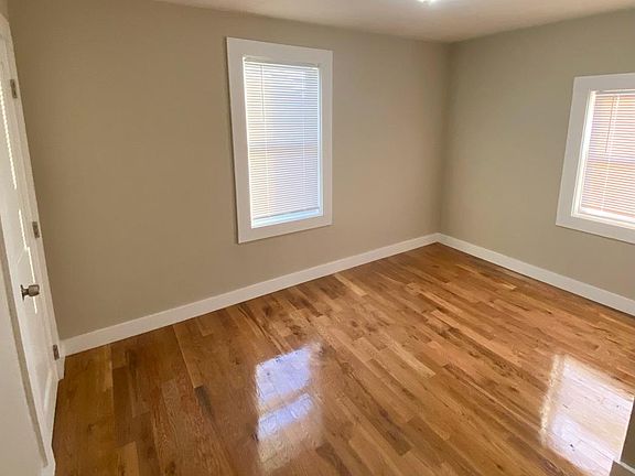 bedroom_(6)_03012022