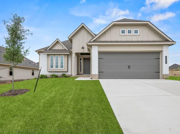 2104 Pitkin Ln, Bryan, TX 77803