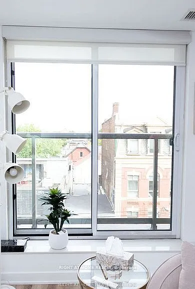 106 Dovercourt Rd #515 — Photo 10
