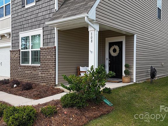 4th image of 108 Little Kennerly Dr