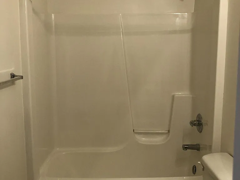2527 Emerson Dr — Photo 14
