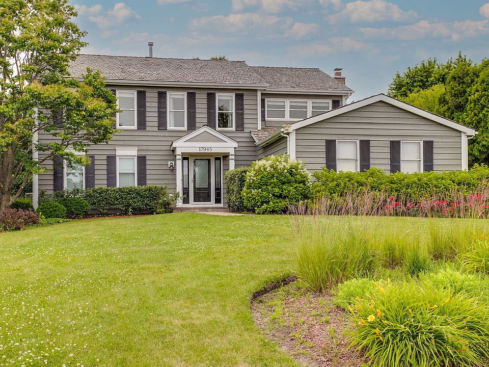 1st image of 17945 W Pond Ridge Cir