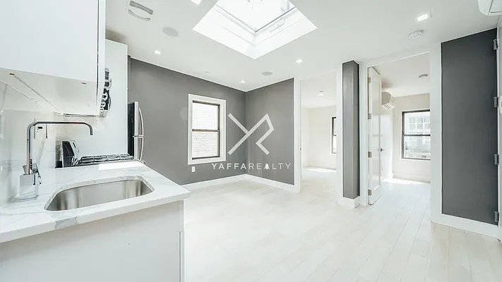 Rented by Yaffa Realty LLC | media 19