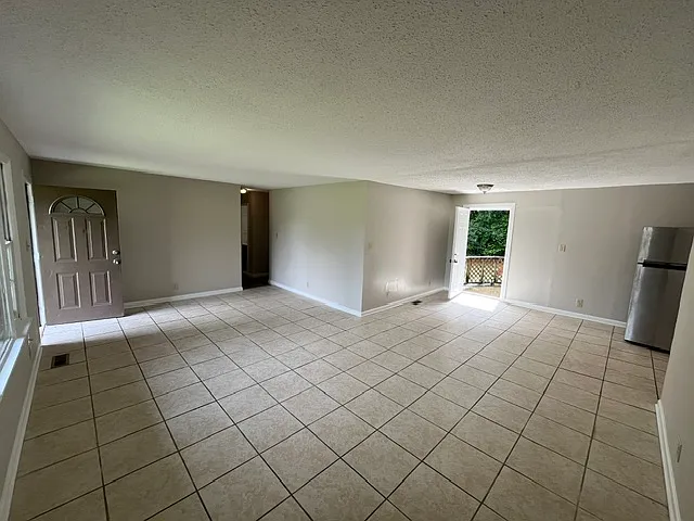 2812 Bob O Link Dr — Photo 5