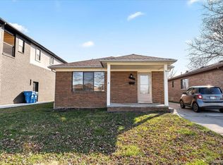 6030 Whitefield St, Dearborn Heights, MI 48127