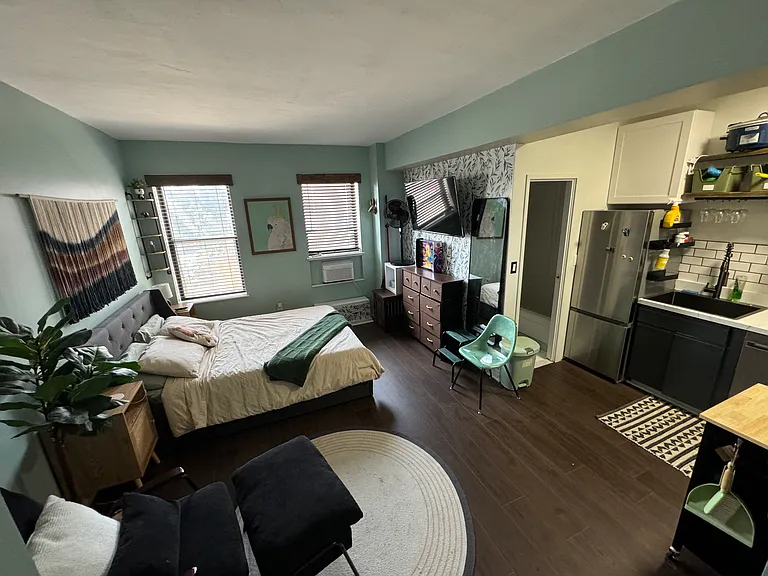 1001 Saint Paul St #3E — Photo 3