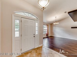 1125 Seattle Slew Ln, Jacksonville, FL 32218